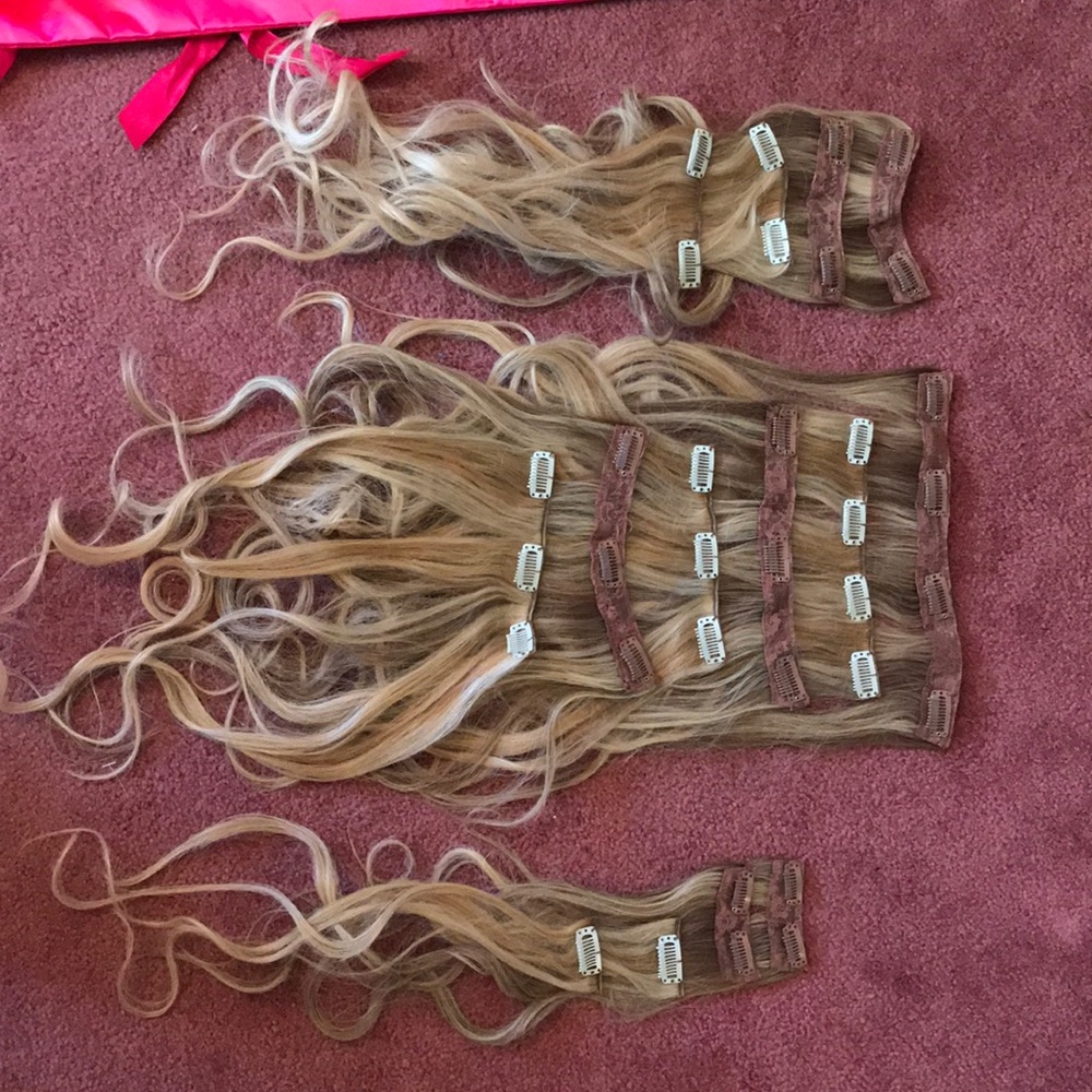 Blonde Hair extensions